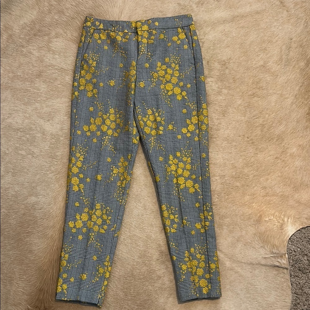 Zara Gray and Yellow Floral embroidered Plaid cropped Pants xs